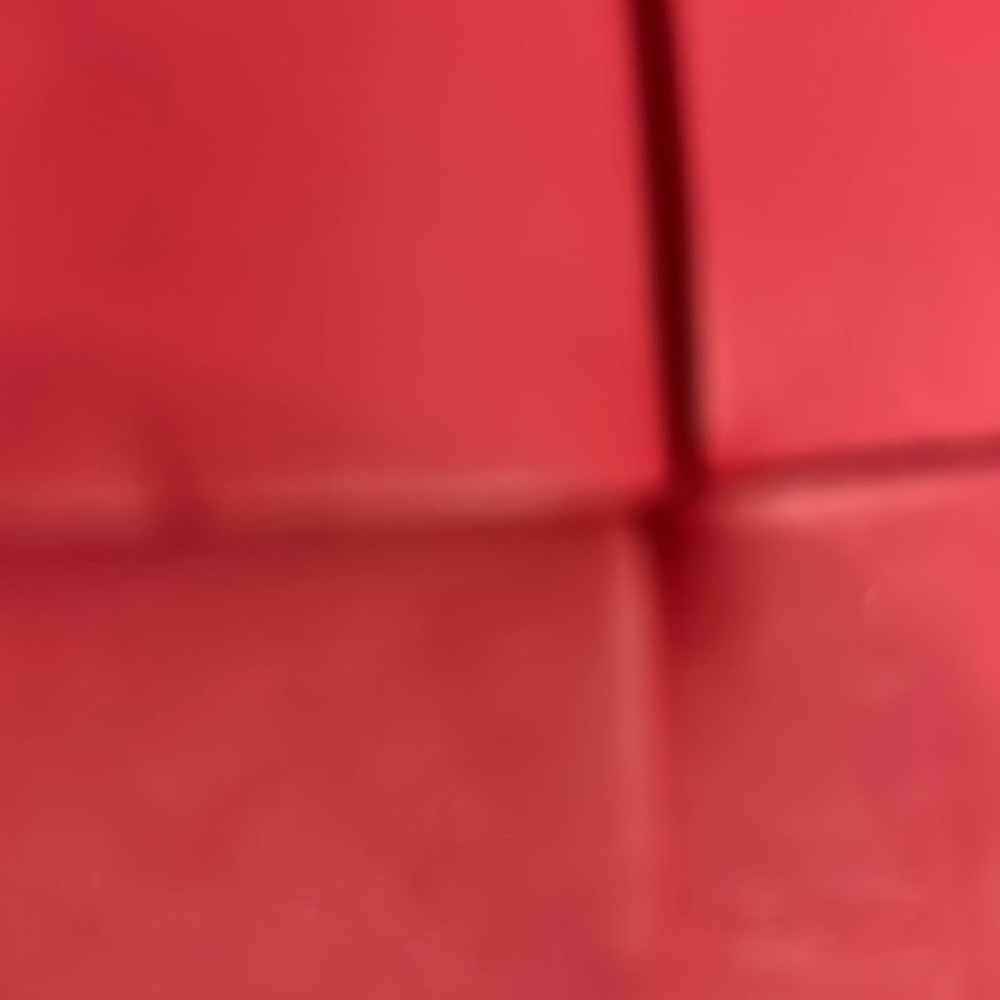 Meet your Posher, Alexandra